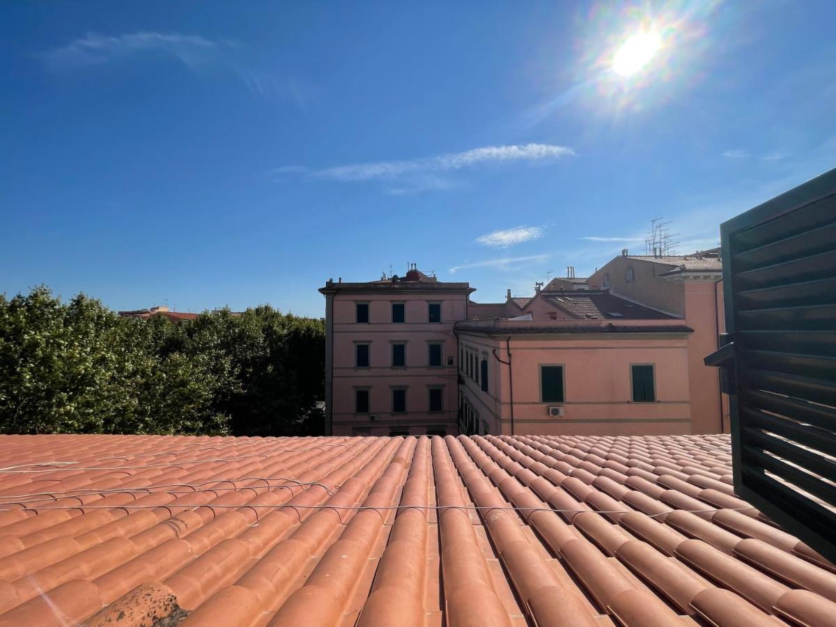 Il Cappellaio Matto Apartment Livorno Exterior photo